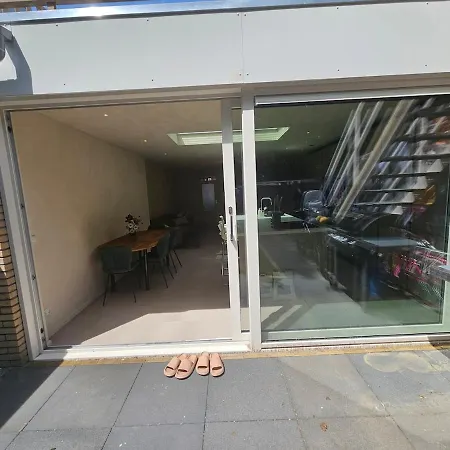 Unique Luxury Family At Gein Metrostation Apartmán