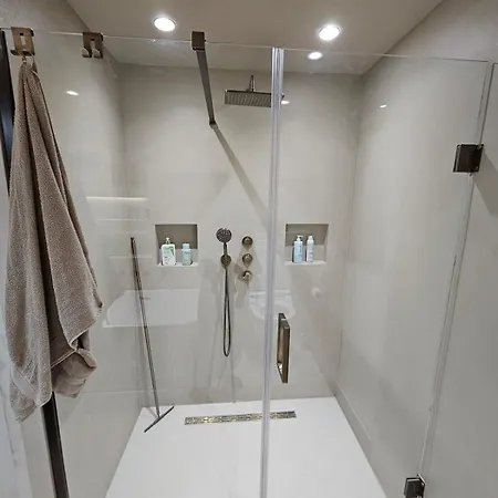 Unique Luxury Family At Gein Metrostation Apartmán